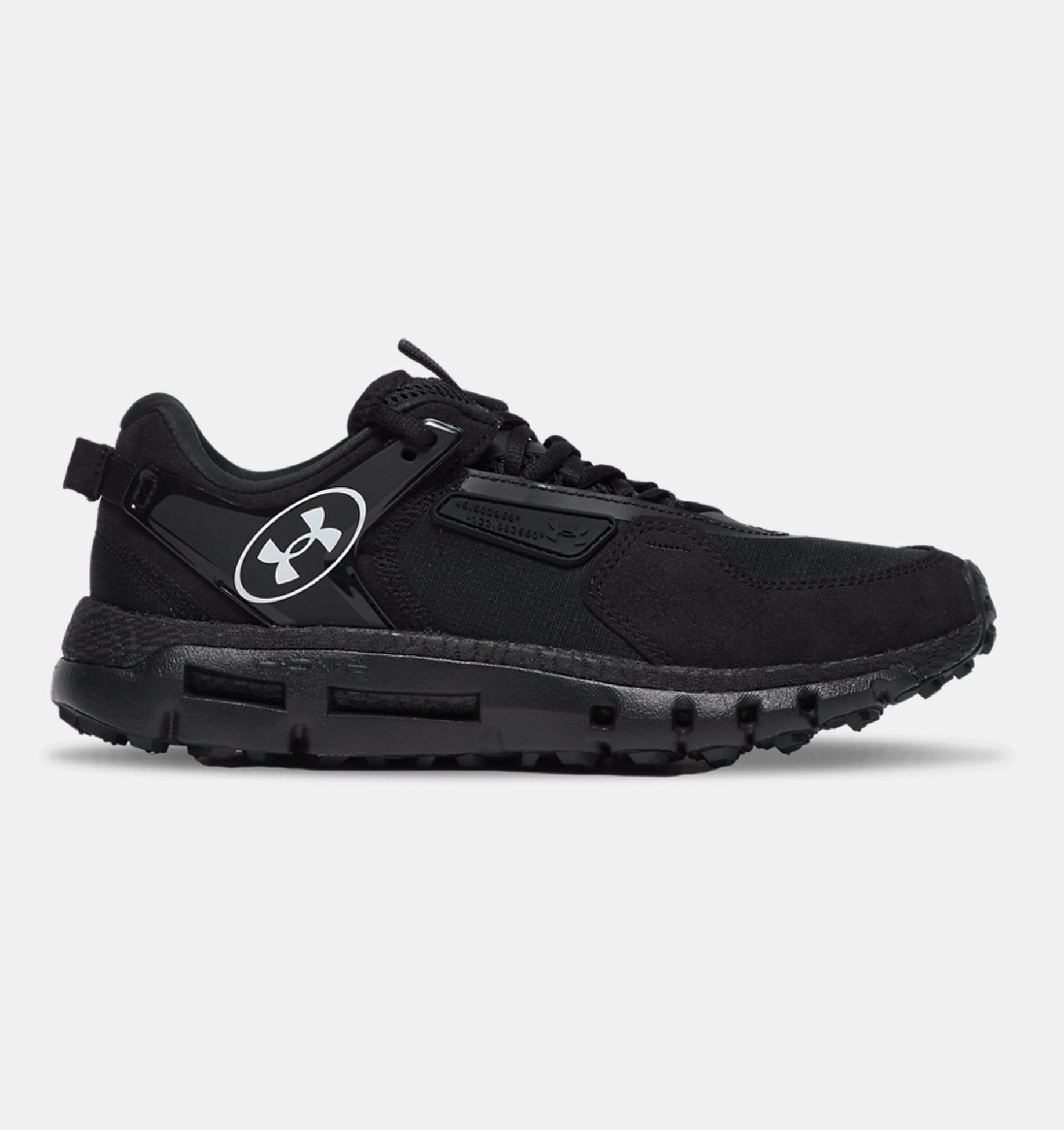 Under armour outlet walking sneakers