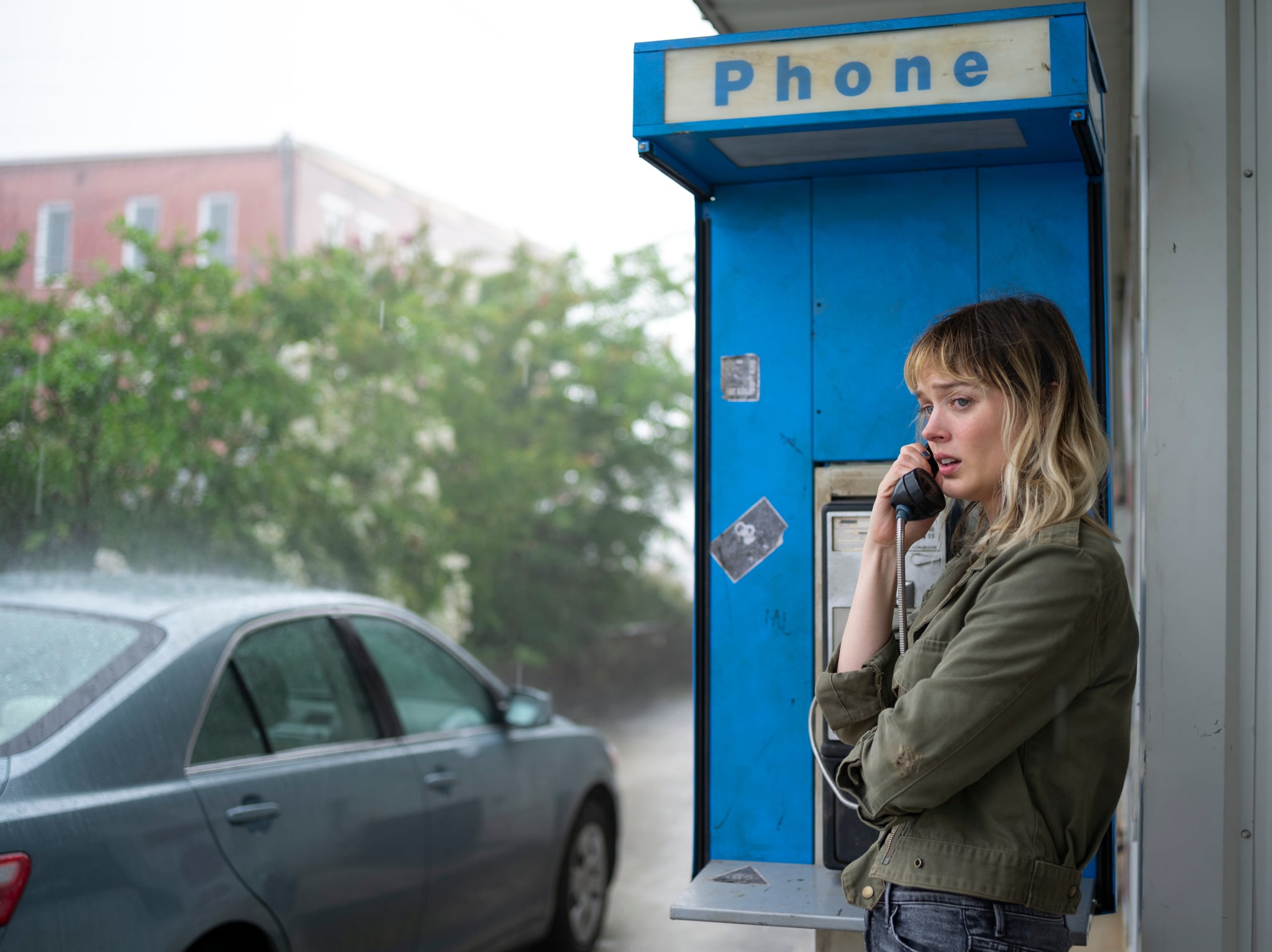 Pieces of Her. Bella Heathcote as Andy Oliver in episode 103 of Pieces of Her. Cr. Kyle Kaplan/Netflix © 2022