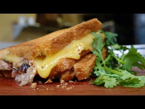 Pulled Pork Grilled Cheese