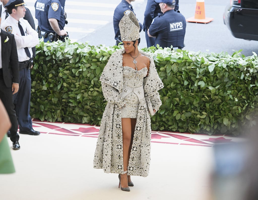 Rihanna at the 2018 Met Gala Photos | POPSUGAR Celebrity Photo 9