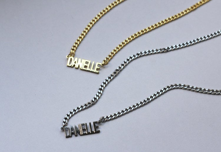 The M Jewelers Mini Choker Nameplate 