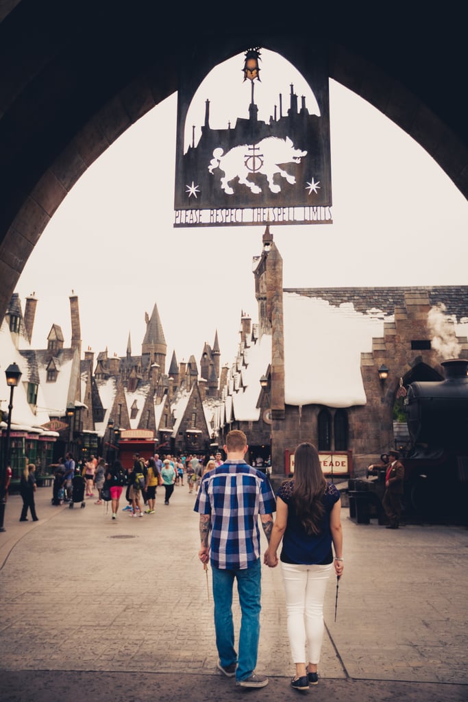 Engagement Photos at the Wizarding World of Harry Potter