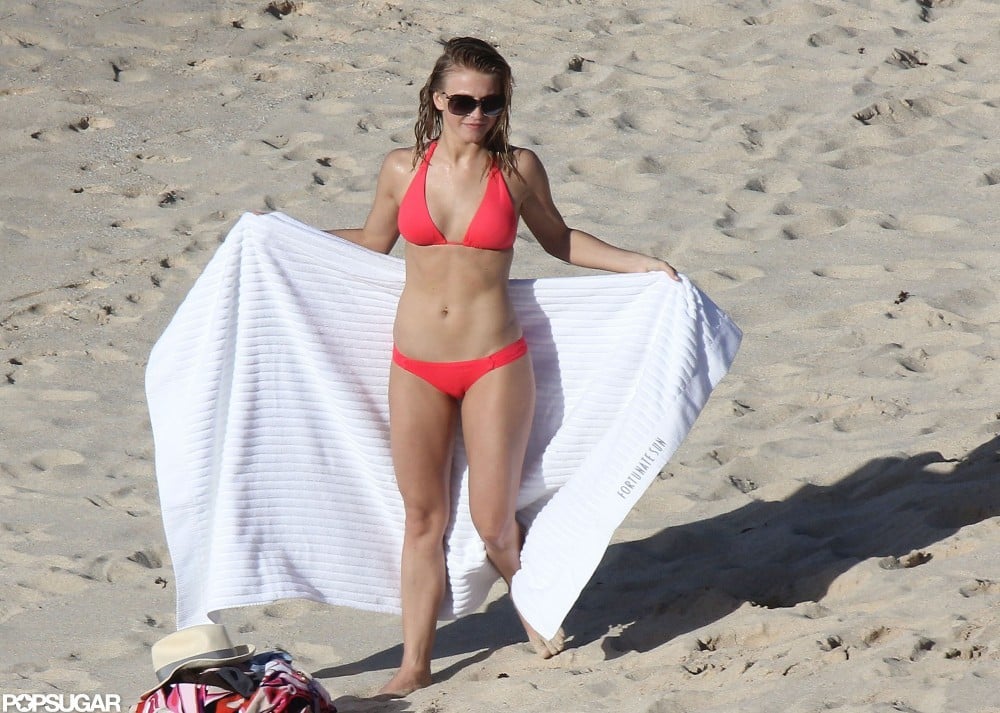 It was a beach day in January 2012 for Julianne in St. Barts.