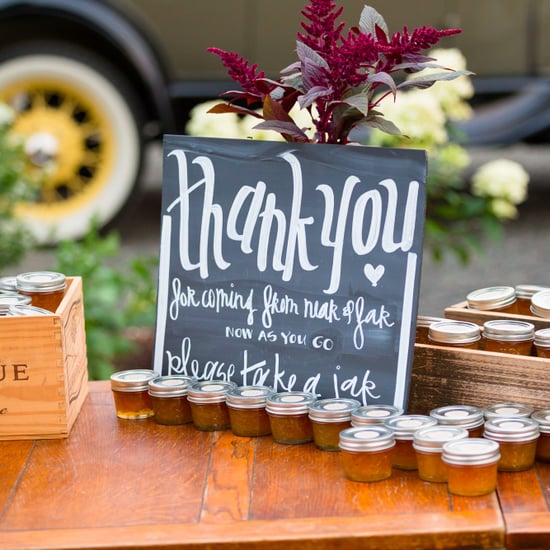 What Are Wedding Gifting Lounges?