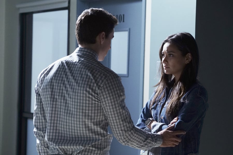 Pretty Little Liars Season 7 Premiere Pictures