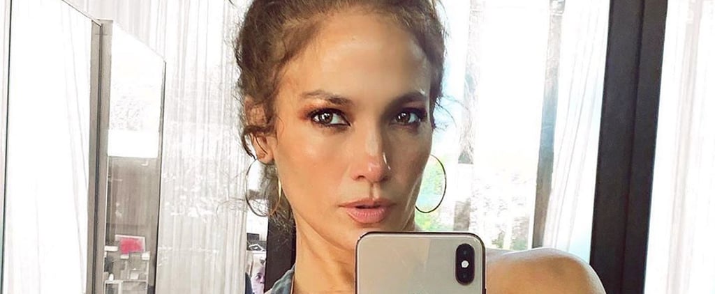 Jennifer Lopez Shows Abs in At-Home Gym Selfie | Photo