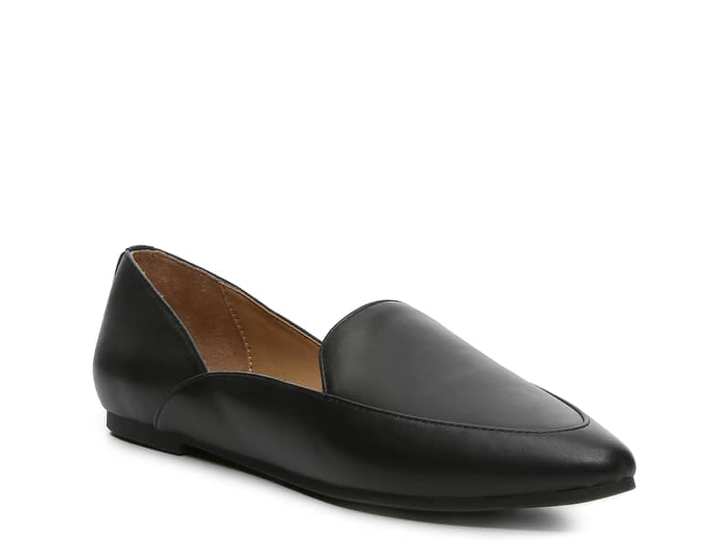 The best black outlet flats
