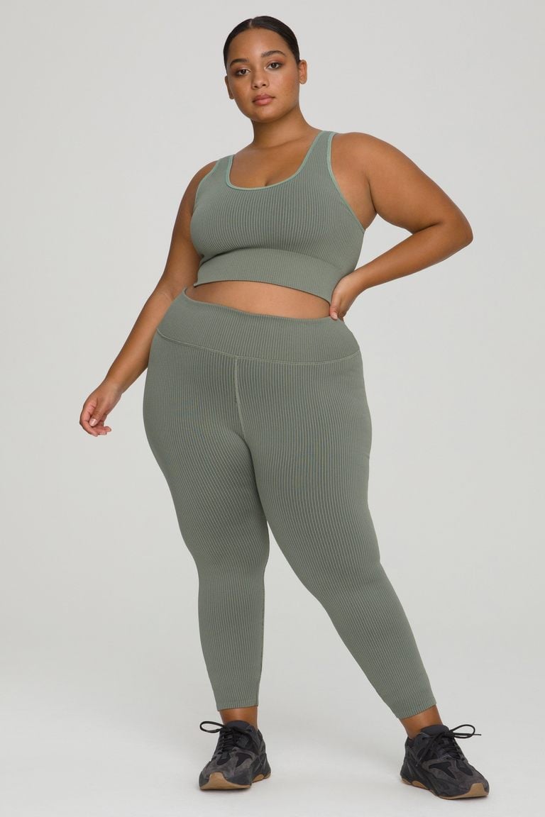 Good American Active Essential Ribbed Leggings and Bra
