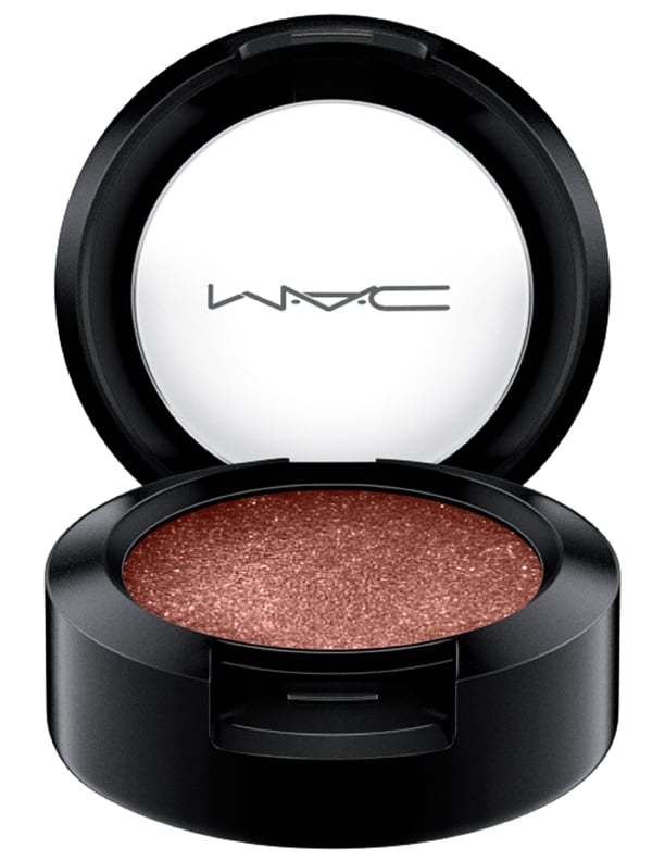 Mac in Monochrome Velvet Teddy Collection Eye Shadow in Dear Teddy