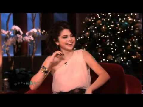 Selena Gomez Gets a Scare
