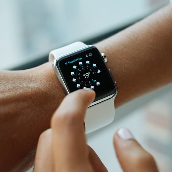 Here's How to Unlock Your iPhone With Your Apple Watch
