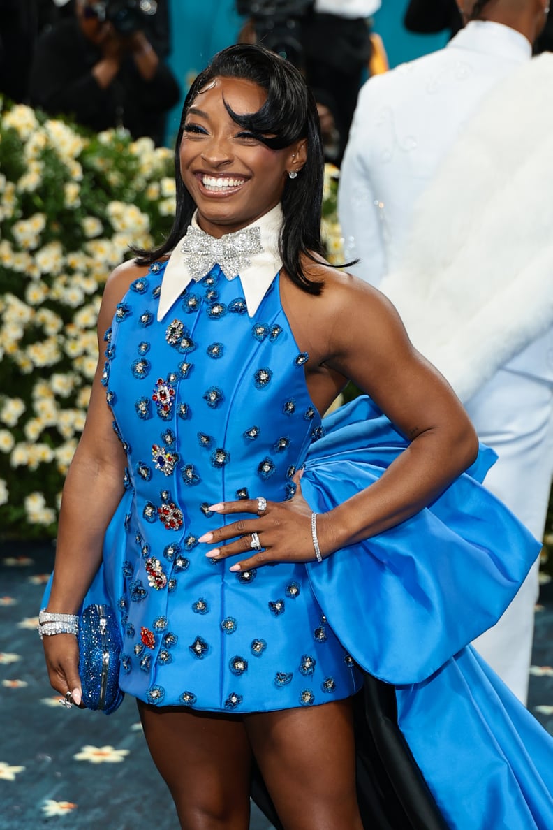 Simone Biles's Dollop Bangs