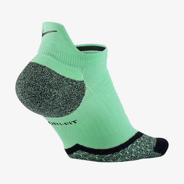 Nike Elite Cushioned No-Show Tab Running Socks