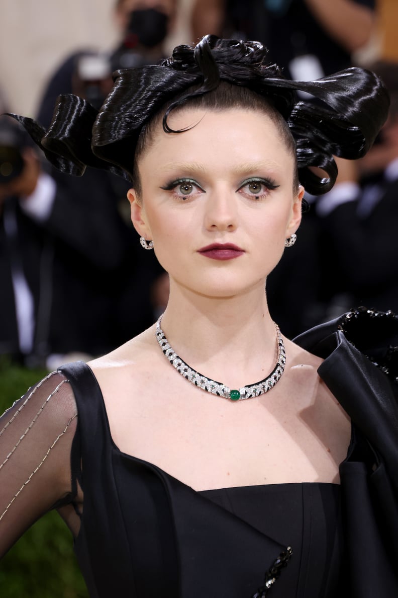 Maisie Williams' Crystal Eye Makeup at the Met Gala 2021