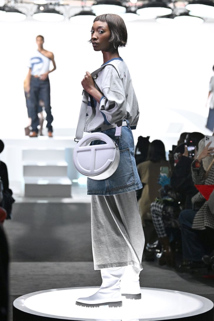 Secreto Dalset apretado Telfar Released a New Round Circle Bag For $567 | POPSUGAR Fashion