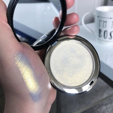 Give the glow shop highlighter