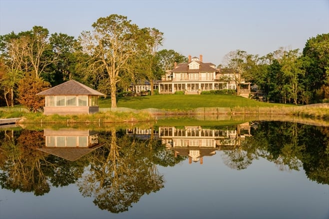 Matt Lauer Buys Hamptons House From Richard Gere