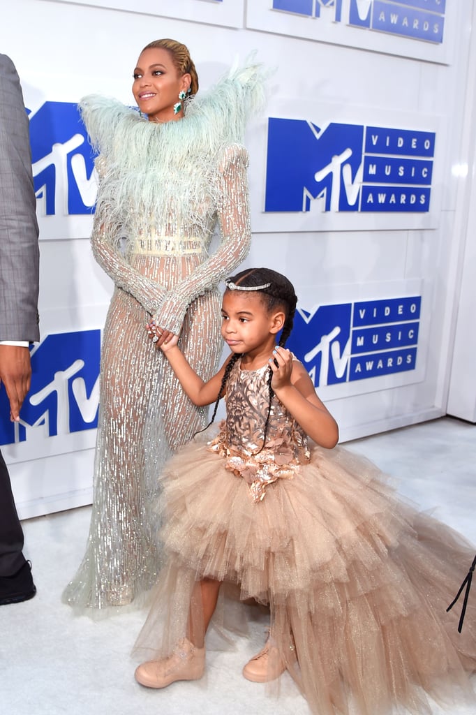 Beyoncé and Blue Ivy Carter Walking the Red Carpet (2016)