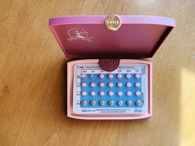 Emme Smart Case Birth Control Reminder
