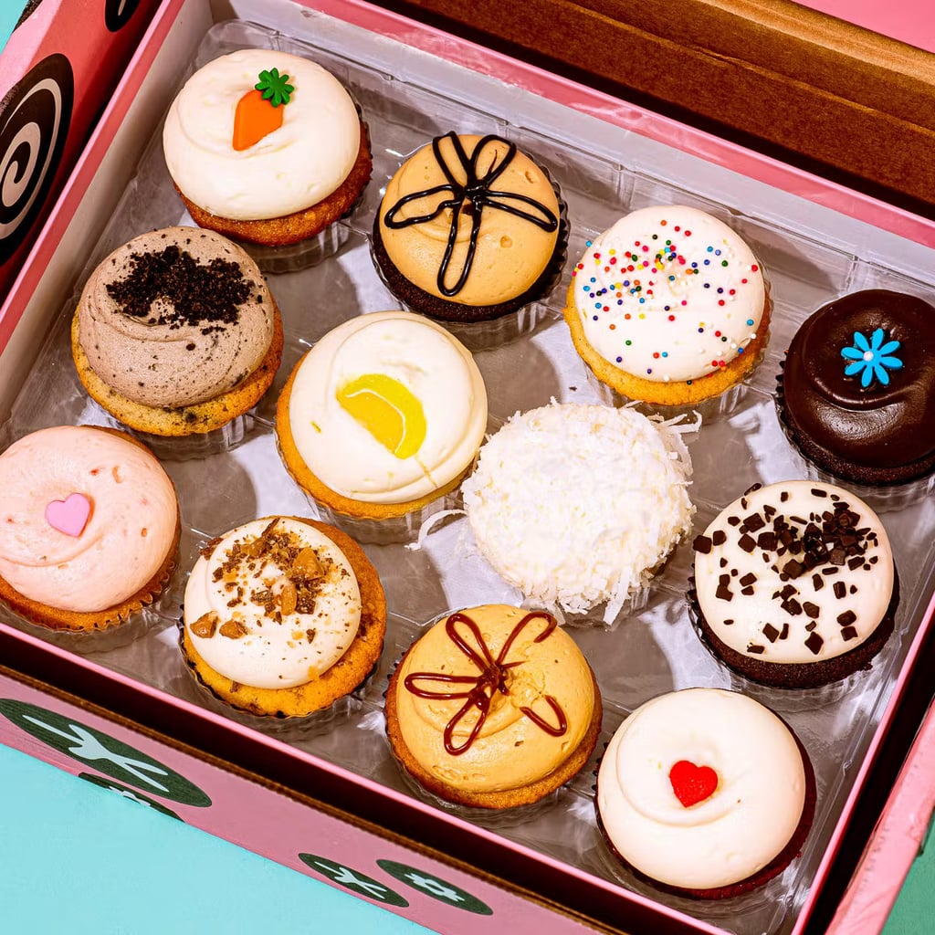 Best Cupcakes on Goldbelly: Georgetown Cupcakes Best Seller Cupcake Dozen