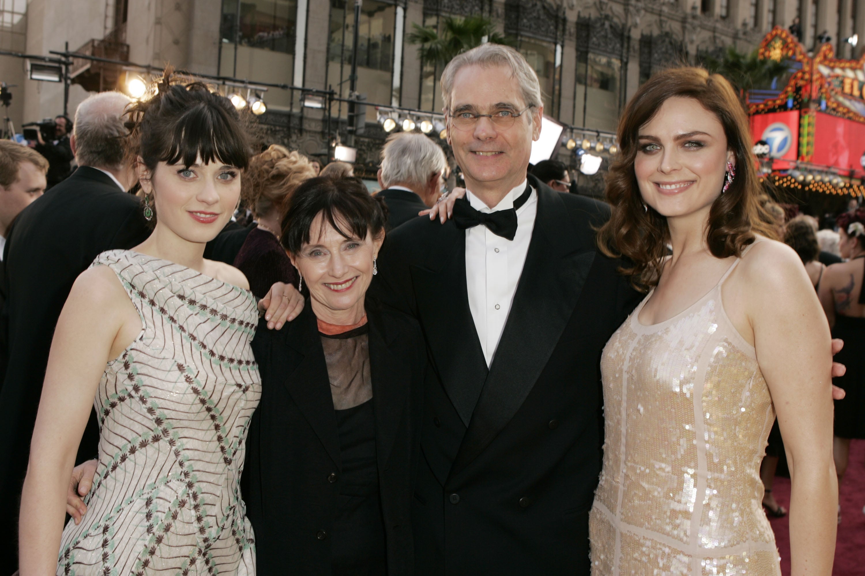 Patricia Weir'S Husband Charles: A Family Secret? - bjnj85y