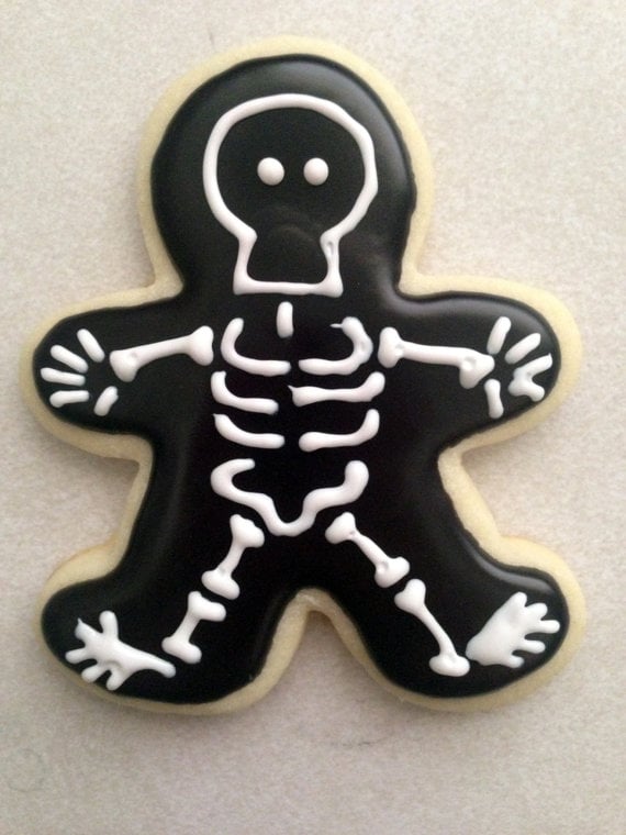 Skeleton cookies