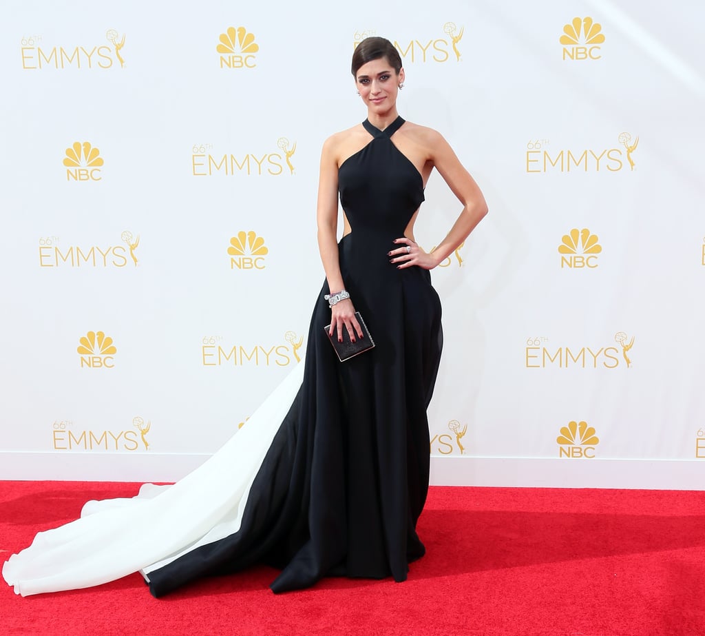 Lizzy Caplan's gorgeous Donna Karan Atelier gown was one of the best of the night.