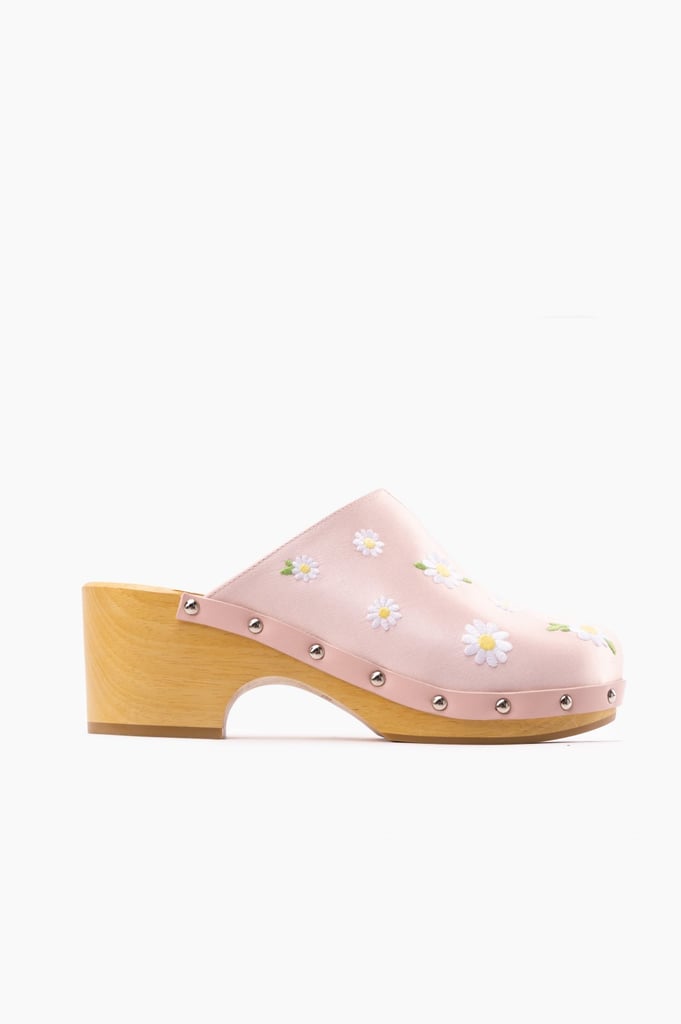 Daily Sleeper Matilda Embroidered Clogs