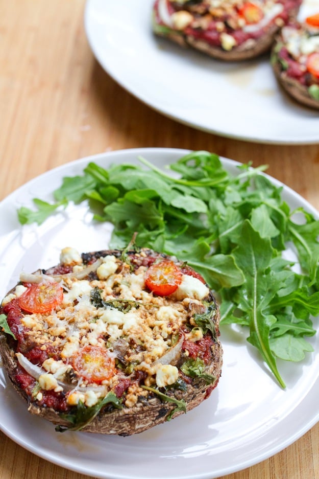 Arugula, Goat Cheese, and Portobello Pizzas Healthy Potluck Recipes