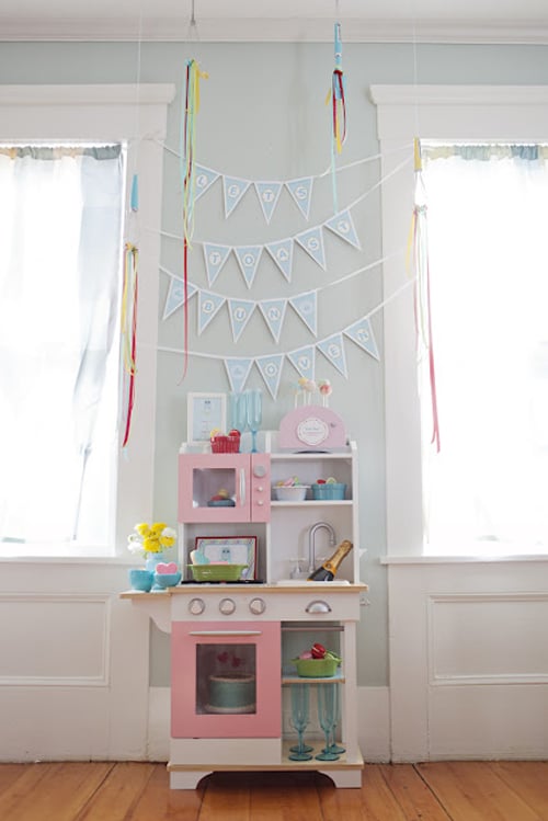 Kiddie Kitchen Decor