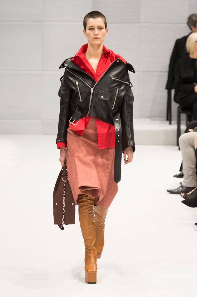 Balenciaga Fall 2016 Runway