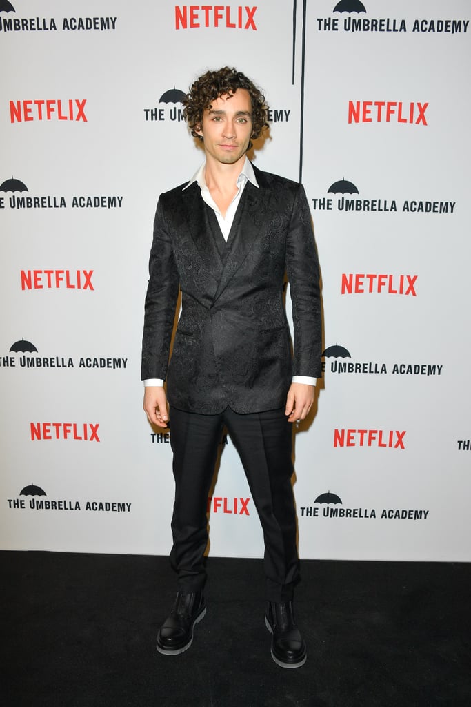 See The Umbrella Academy's Robert Sheehan's Hottest Photos