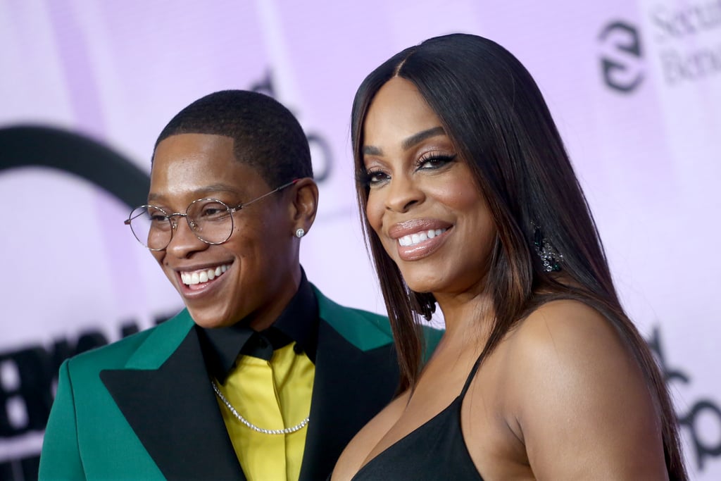 Niecy Nash, Jessica Betts at the 2022 American Music Awards