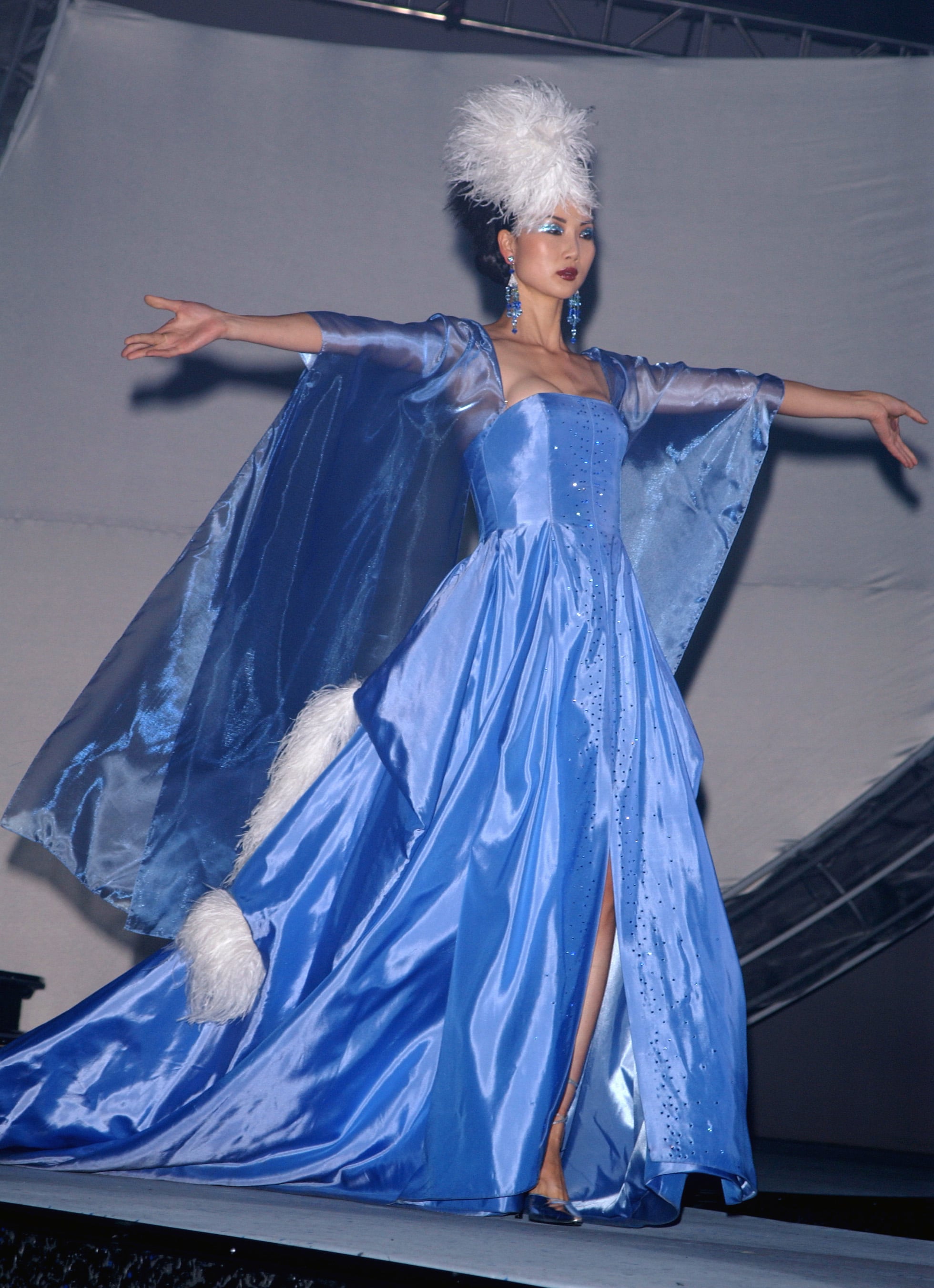 Model wearing a gown by Jessica McClintock at Macy's and American Express Passport '01 fashion show and HIV/AIDS fundraising bash. (Photo by Frank Trapper/Corbis via Getty Images)