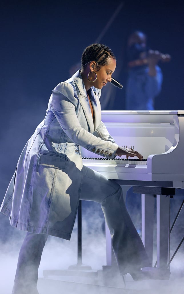 Watch Alicia Keys' Billboard Music Awards Performance Video