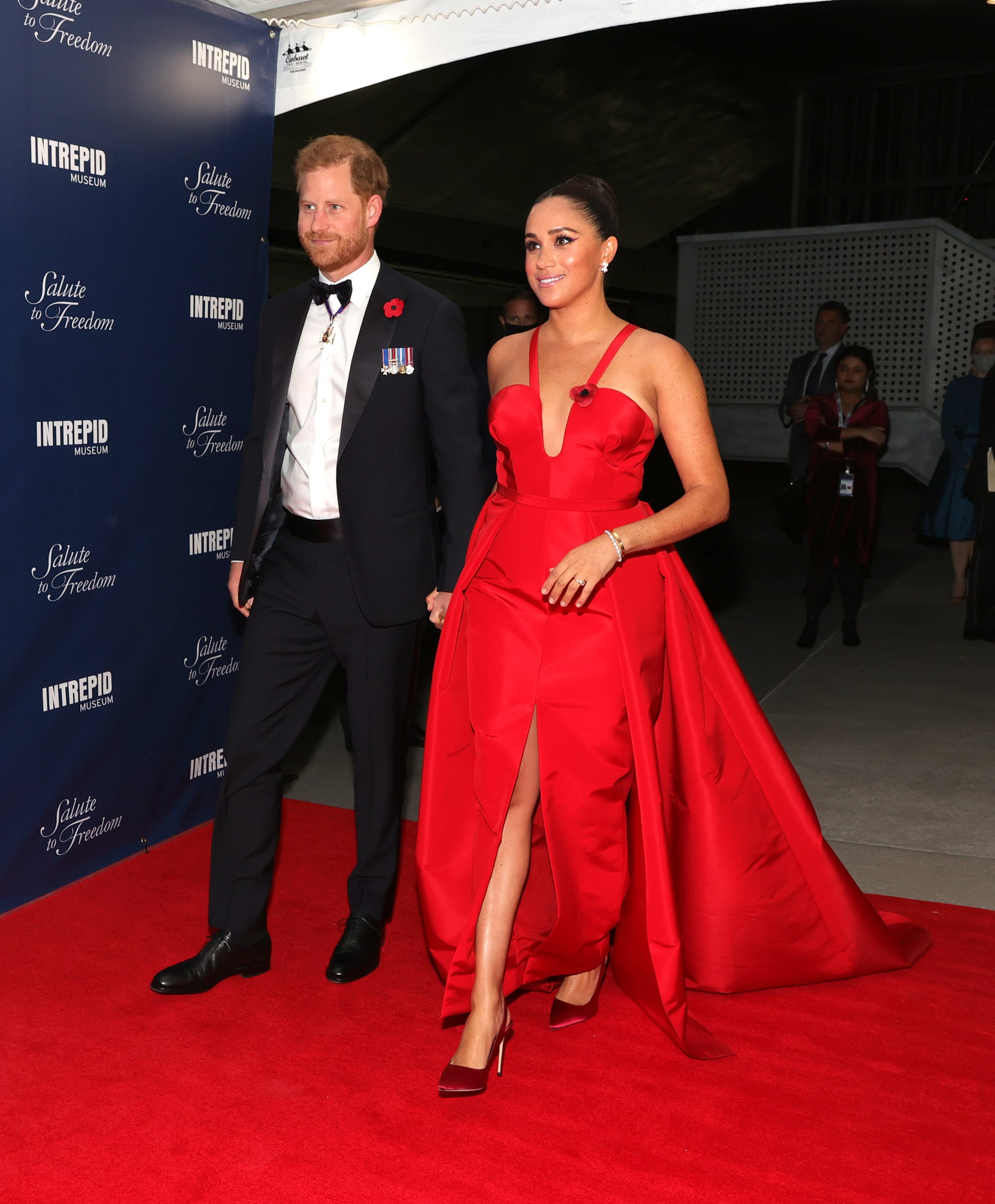 Meghan Markle in Red Carolina Herrera ...