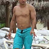Shirtless Mario Lopez In Puerto Vallarta Popsugar Latina
