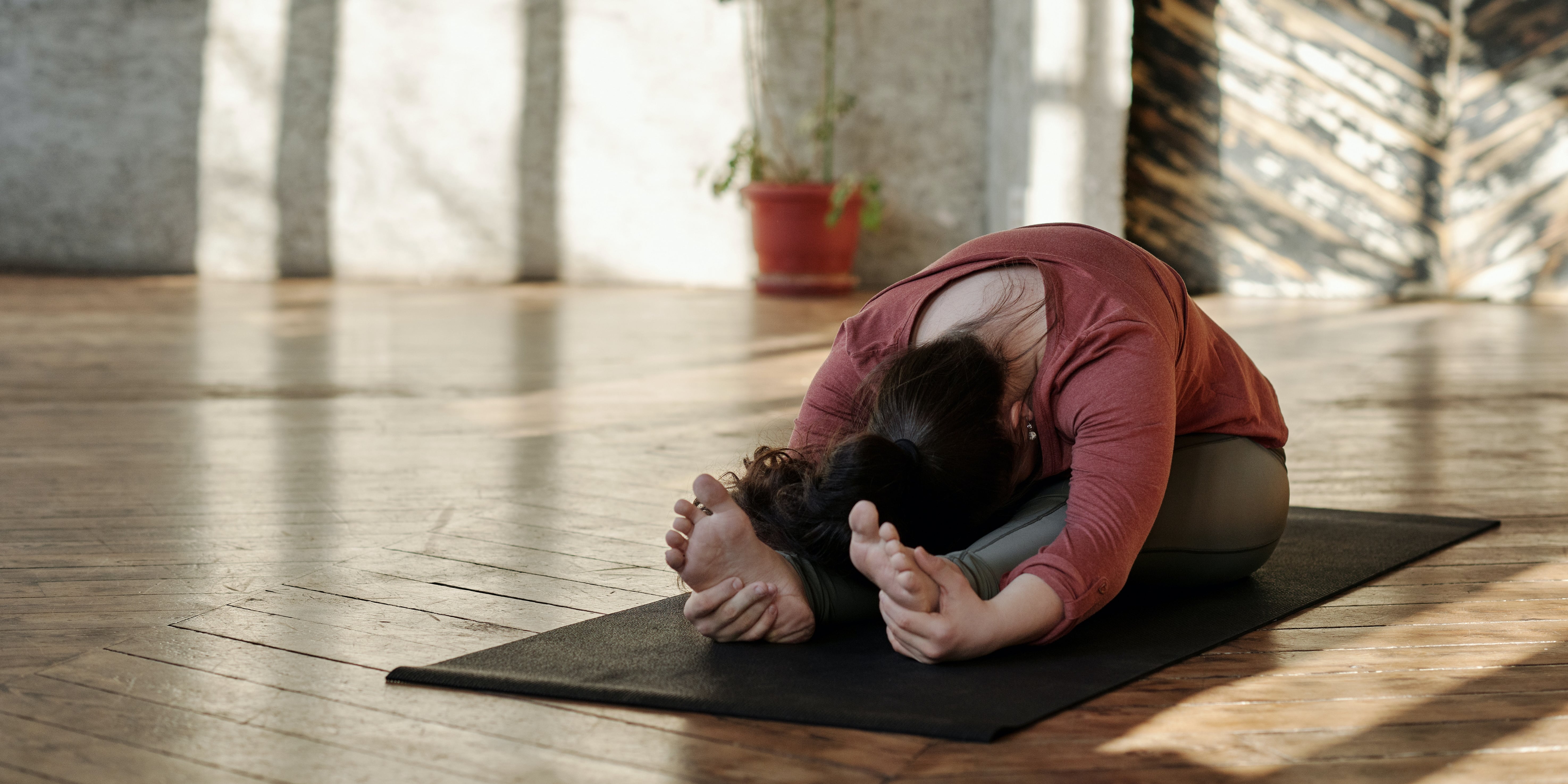 10 min Yoga for Core Strength - Yoga with Kassandra Blog