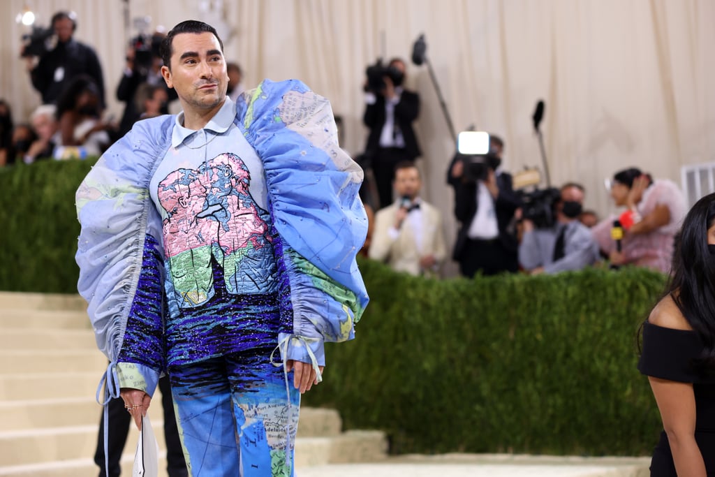 Dan Levy's Loewe Met Gala Look Celebrates Queer Visibility