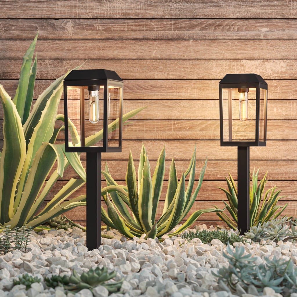 Vintage Pathway Lights: Threshold Solar Pathway Light with 4-Sided Vintage Bulb