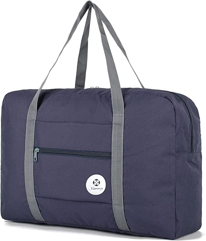 An Affordable Travel Bag: Narwey Foldable Travel Duffel Bag