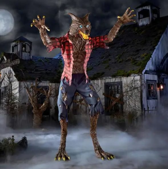 9.5-Foot Animated Immortal Werewolf Halloween Animatronic