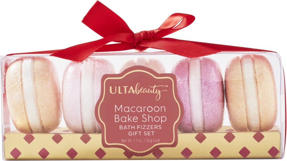 macaron-inspired bath bombs