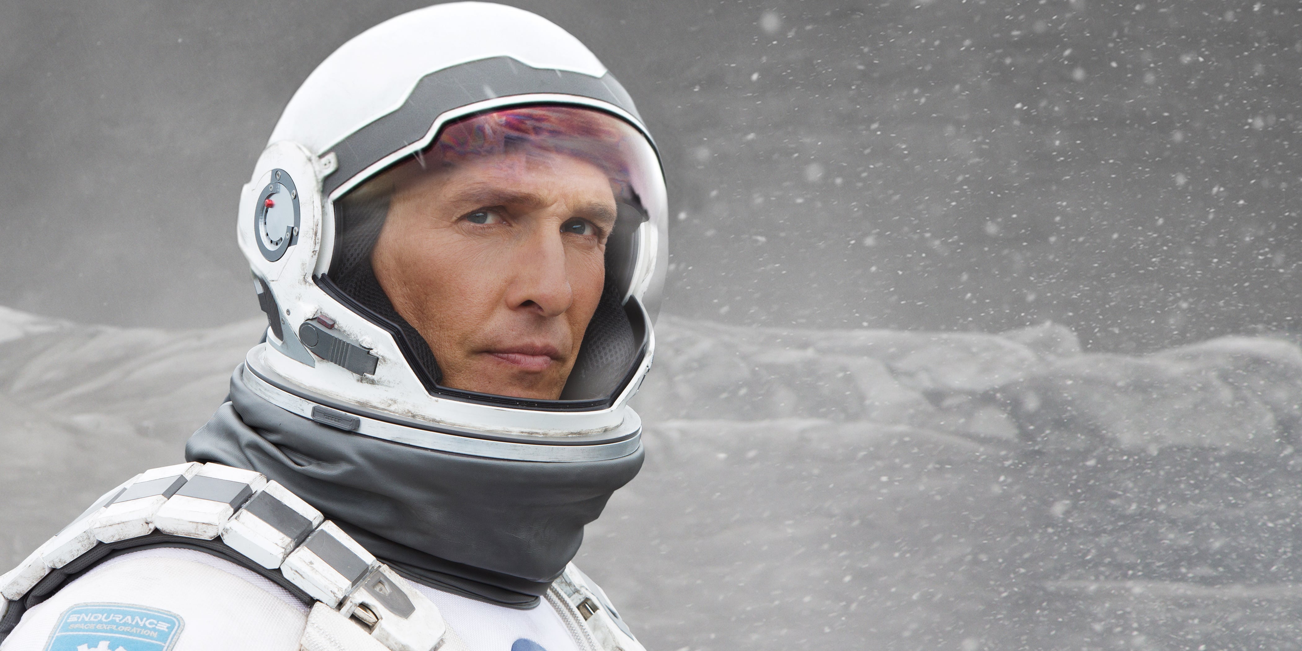 Мэтт дэймон интерстеллар. Interstellar o zbek. Планета эдмунда интерстеллар. Интерстеллар семья купера. Планета эдмунда интерстеллар.