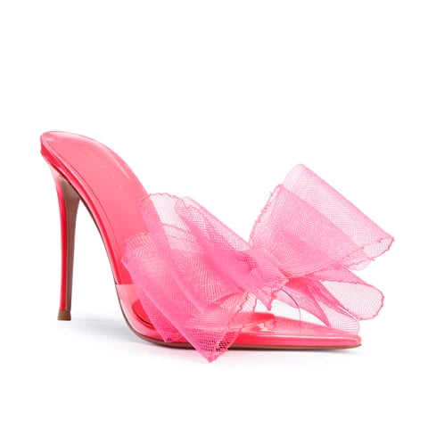 Best Barbiecore Fashion: Pink Heels