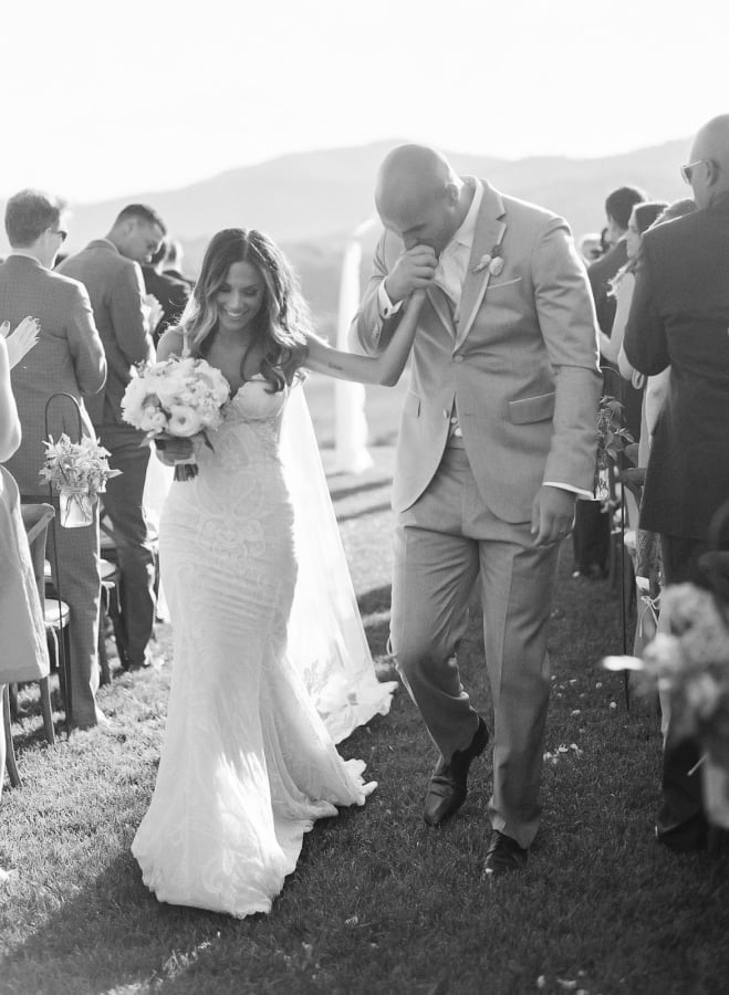 Love Sex Jana Kramer And Michael Caussin S Southern Wedding