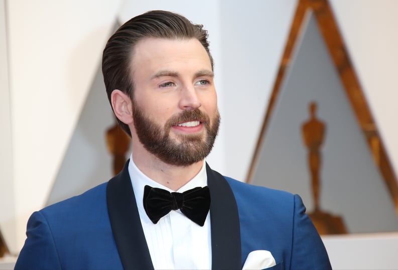 HOLLYWOOD, CA - FEBRUARY 26: Actor Chris Evans arrives at the 89th Annual Academy Awards at Hollywood & Highland Center on February 26, 2017 in Hollywood, California. (Photo by Dan MacMedan/Getty Images)