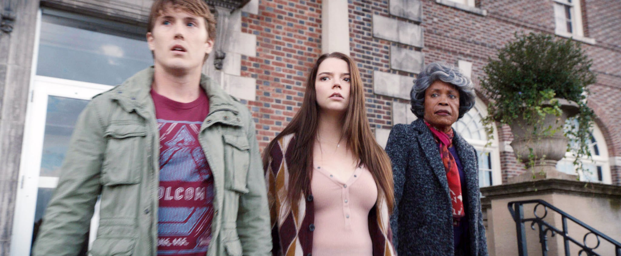 GLASS, from left: Spencer Treat Clark, Anya Taylor-Joy, Charlayne Woodard, 2019.  Universal / courtesy Everett Collection