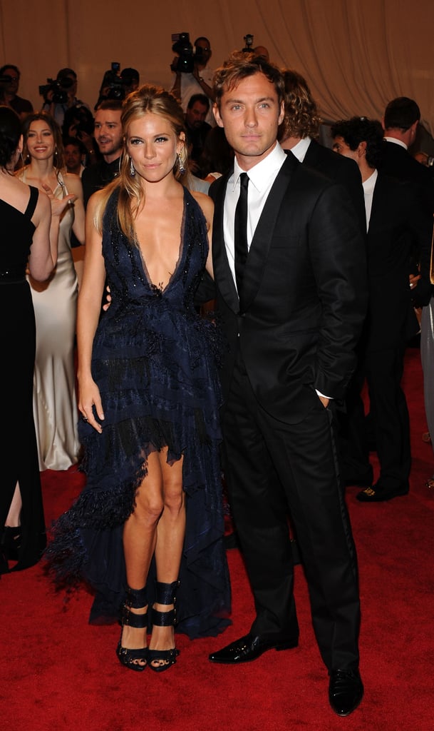 Sienna Miller with Jude Law.