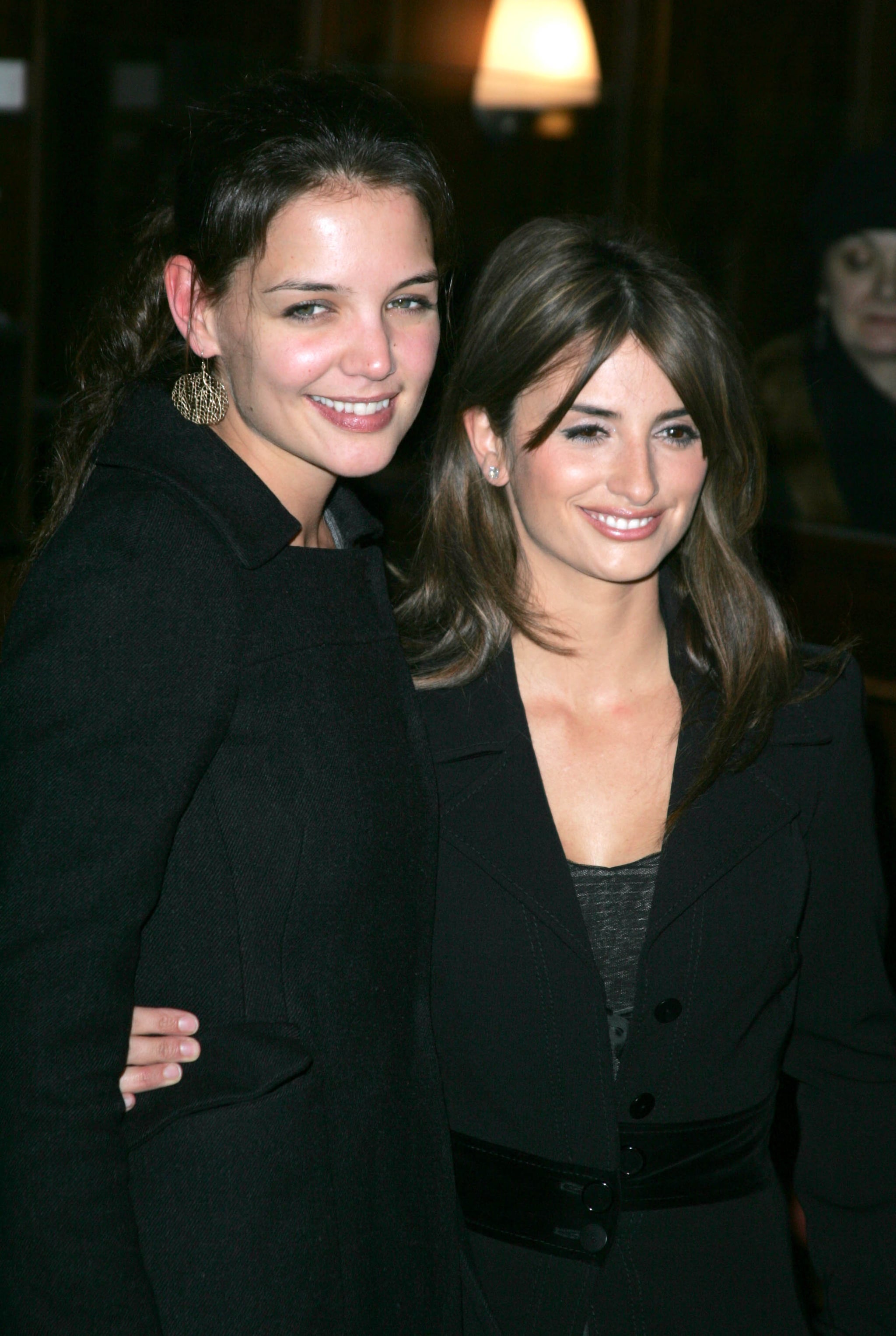 Katie Posed With Tom S Ex Penelope Cruz At The Premiere Of Don T Happy Birthday Katie Holmes See 34 Of Her Happiest Moments Popsugar Celebrity Photo 9